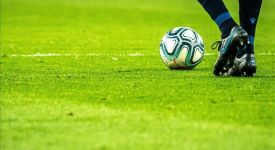 Premier Lig'in son şampiyonu Arsenal, sezona galibiyetle başladı