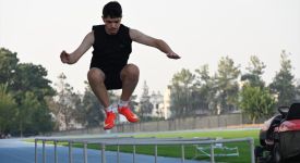 Atletizme başlayan otizmli Özgür, 3 yılda 7 kez birincilik sevinci yaşadı