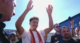 Galatasaray, milli oyuncu Deniz Gül'ü kadrosuna kattı