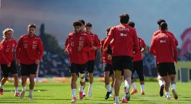 Ay-yıldızlı ekip, play-off oynamayı garantiledi