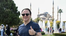 Eski Formula 1 pilotu Felipe Massa İstanbul’un tarihi yerlerini gezdi