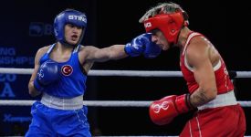2026 Avrupa Boks Şampiyonası'nda milli boksörlerden Büşra Işıldar finale, Esra Yıldız Kahraman yarı finale yükseldi